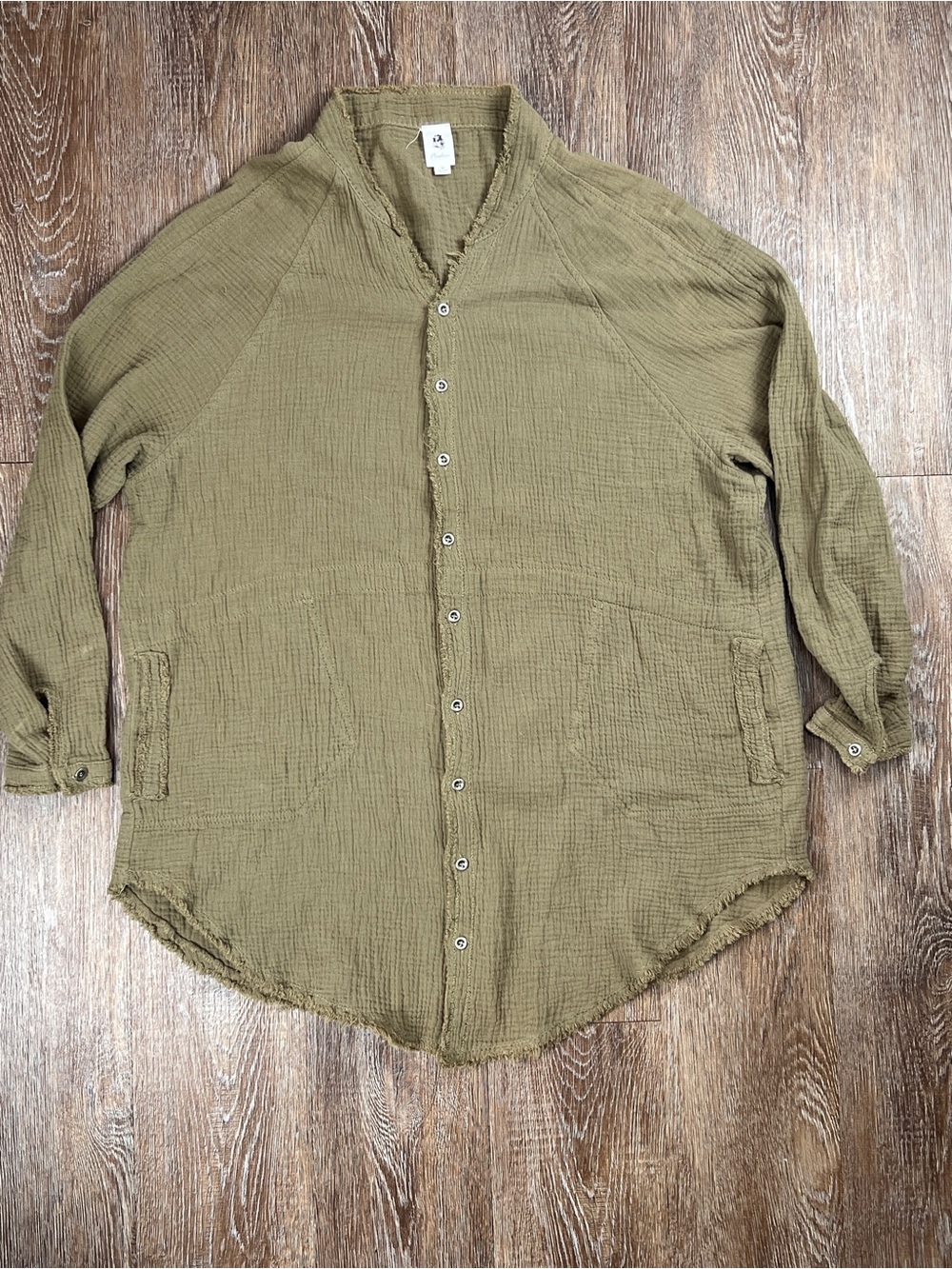 Flawless Oversized Gauze Cotton Button Down Shirt Cool Moss Green Raw Hem | M